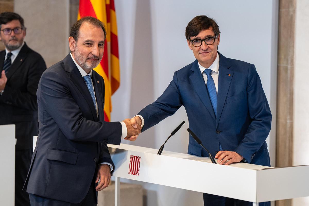 El president de la Generalitat, Salvador Illa, y el conseller de Justícia, Ramon Espadaler.