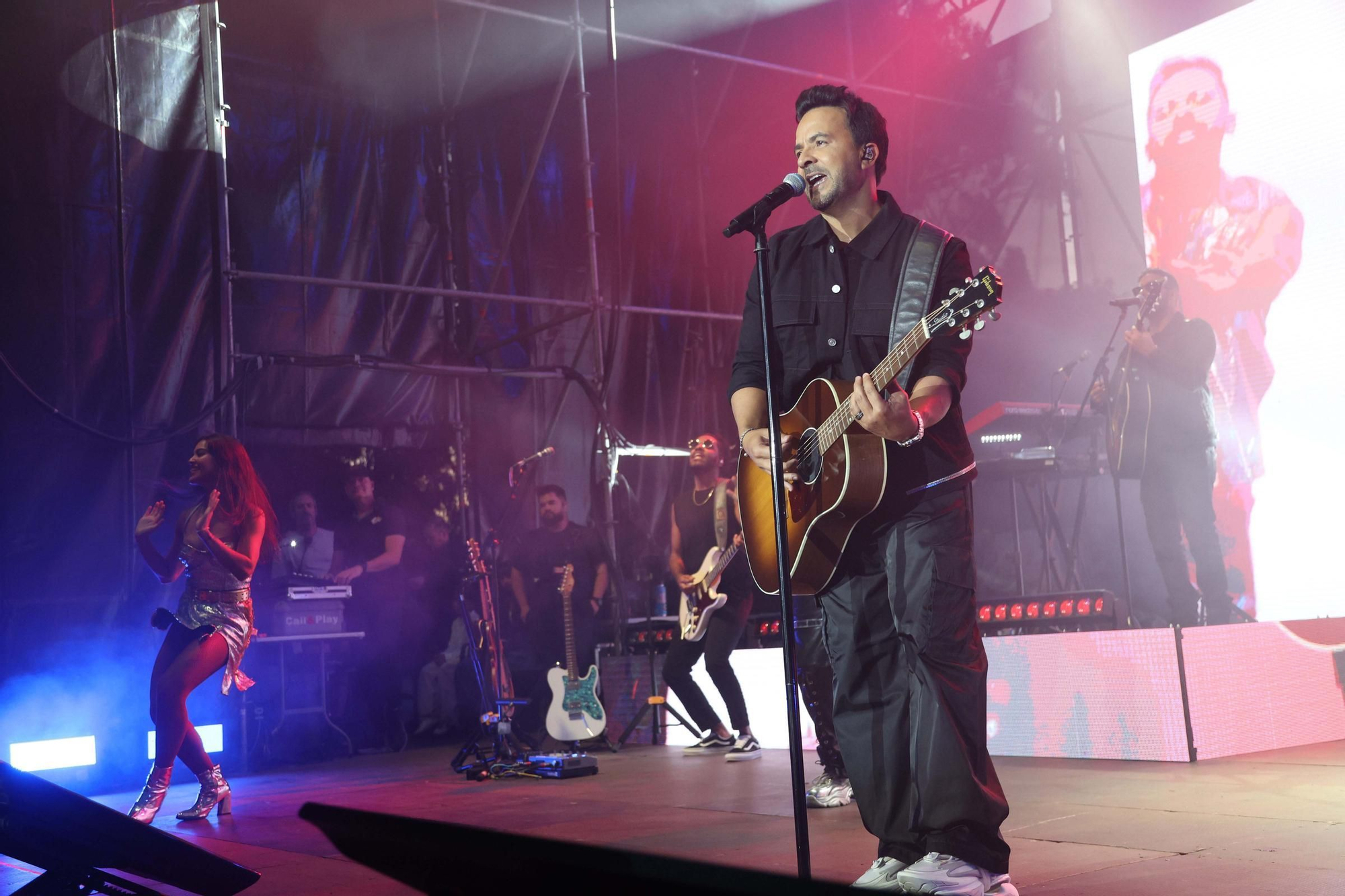 Concierto de Luis Fonsi en el parque de Santa Margarita, en el ciclo Son do Nordés