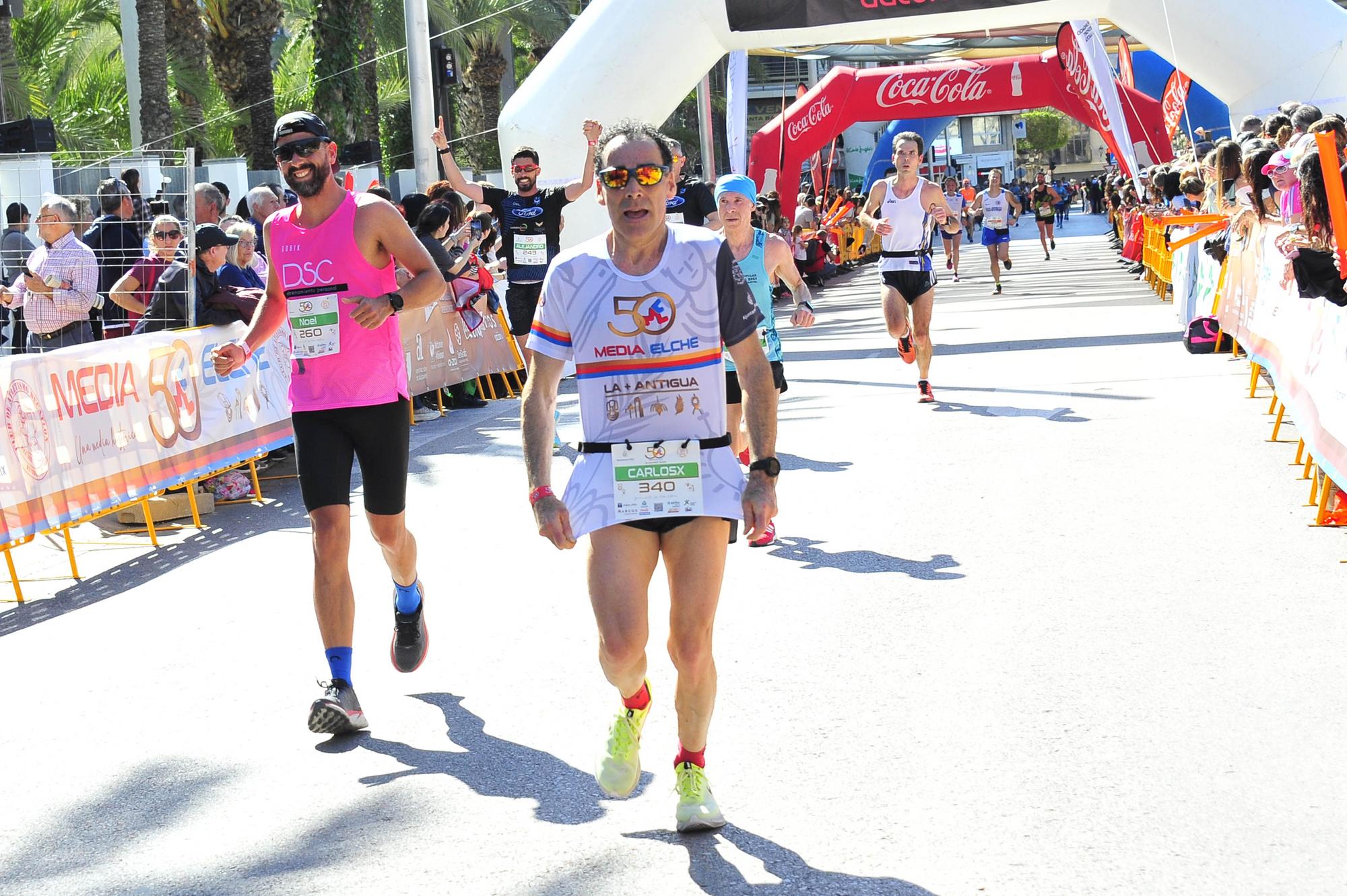 Un Medio Maratón de Elche marcado por el calor