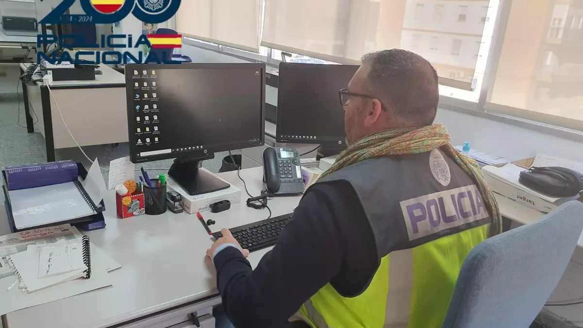 Detenidas dos personas por robar en domicilios mientras sus dueños estaban en la Feria de Abril