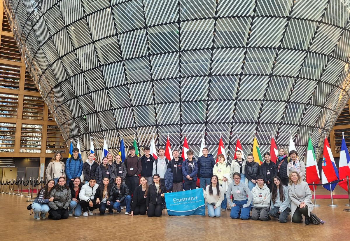Alumnos del IES Gabriel Miró en Bruselas