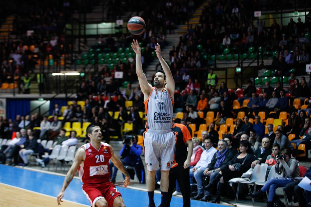 Armani Milan - Valencia Basket