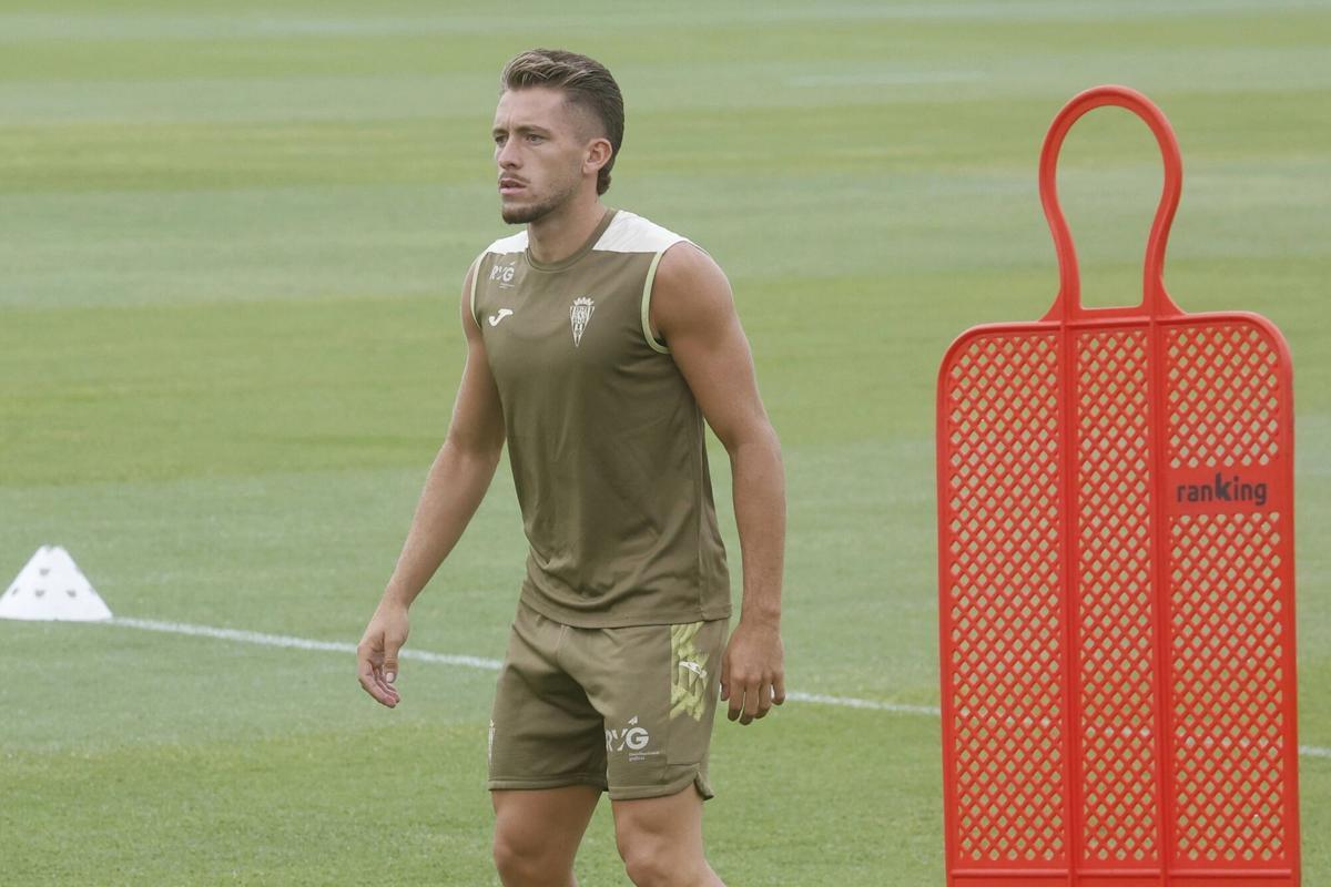 La vuelta al trabajo del Córdoba CF tras superar al Girona, en imágenes