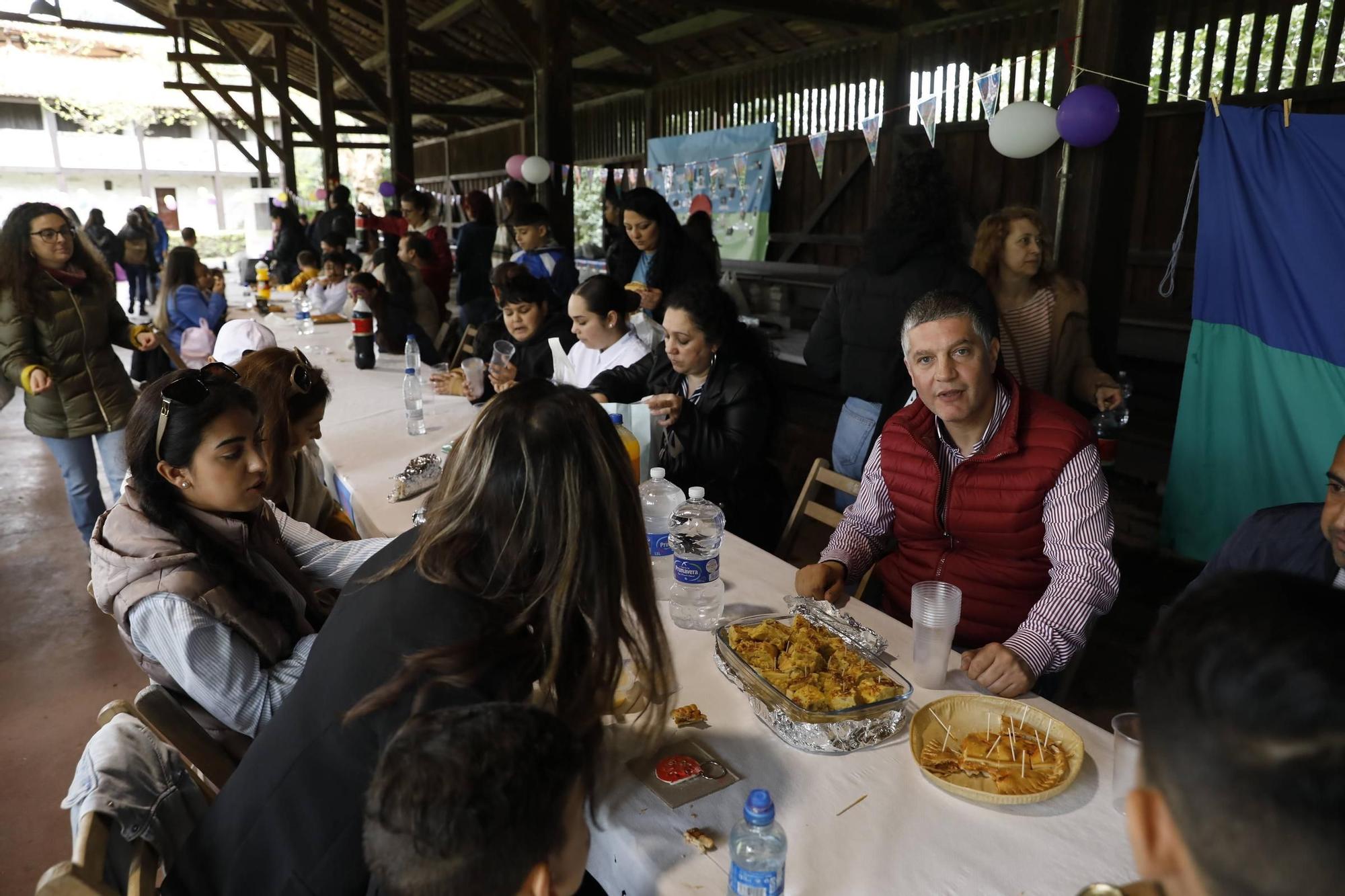 En imágenes: Así fue la celebración del Día Internacional del Pueblo Gitano en el Museo del Pueblo de Asturias, en Gijón