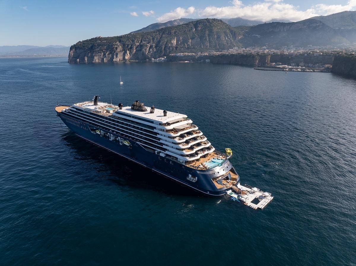 The Ritz-Carlton Yacht Collection redefine el lujo en el mar