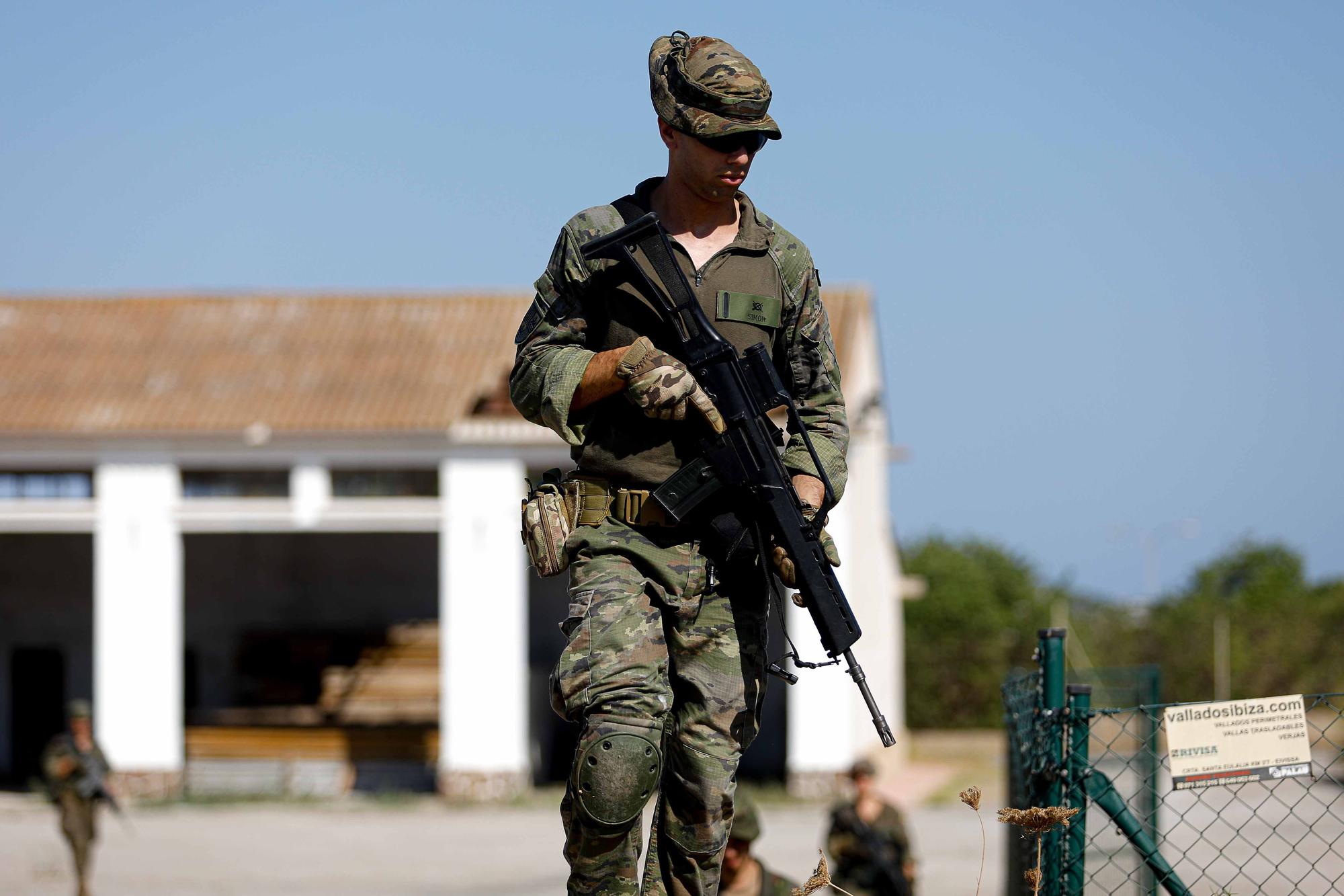 Militares en Ibiza: listos para la acción