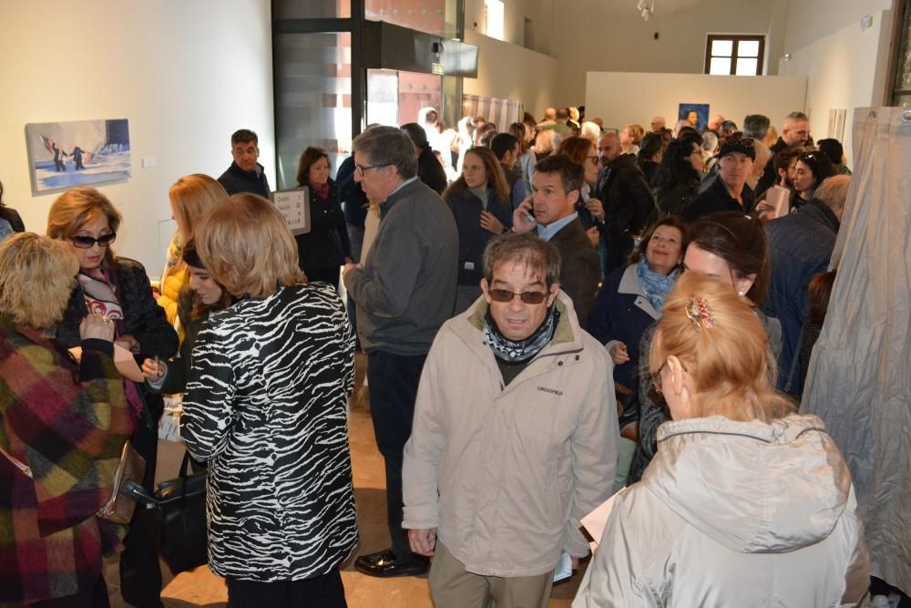 Los murcianos acuden a las urnas para votar en las