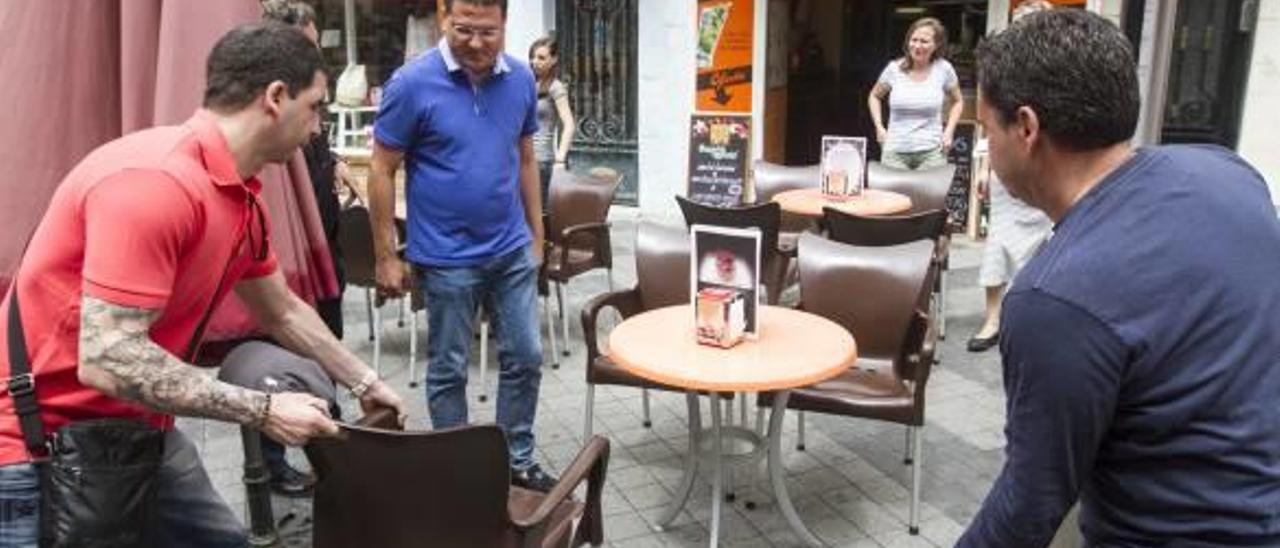 Benidorm reordena los veladores de la calle Alameda para dar más espacio a los peatones