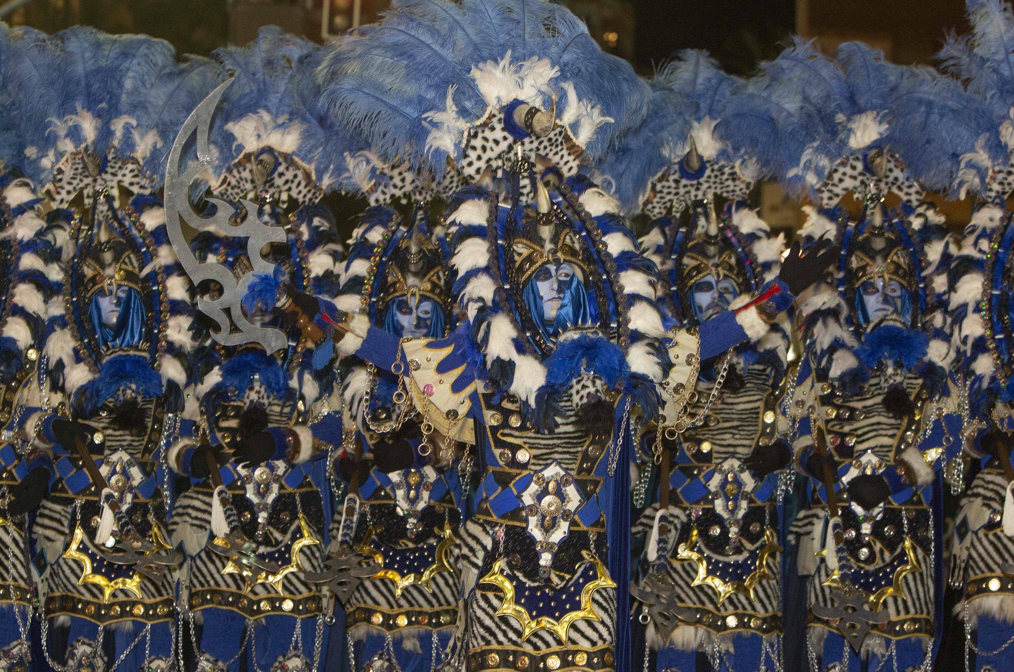 La Entrada Mora y Cristiana vuelve a desfilar por Alicante