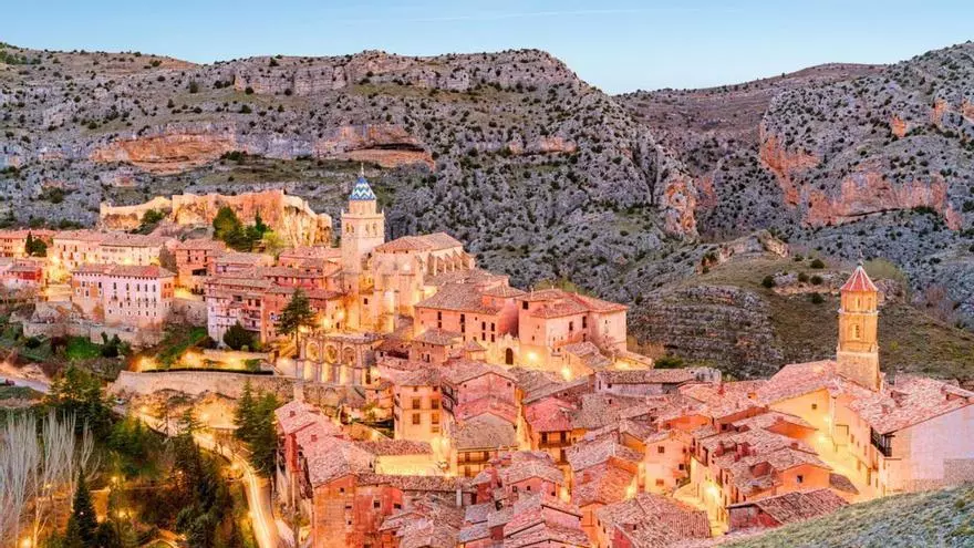 Es perfecto para visitar un fin de semana de otoño y está considerado el pueblo más bonito de España