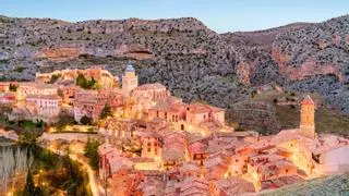 Es perfecto para visitar un fin de semana de otoño y está considerado el pueblo más bonito de España