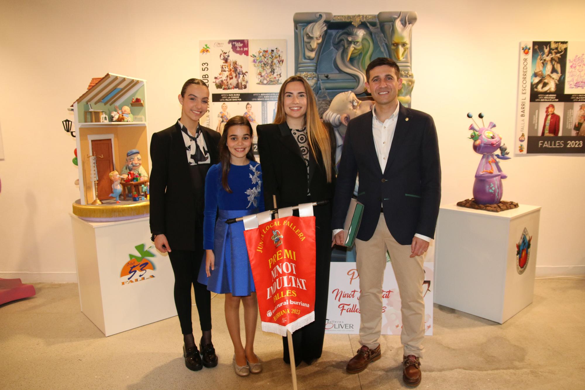 Abre la exposición de los Ninots de Burriana: Disfruta una a una de las creaciones