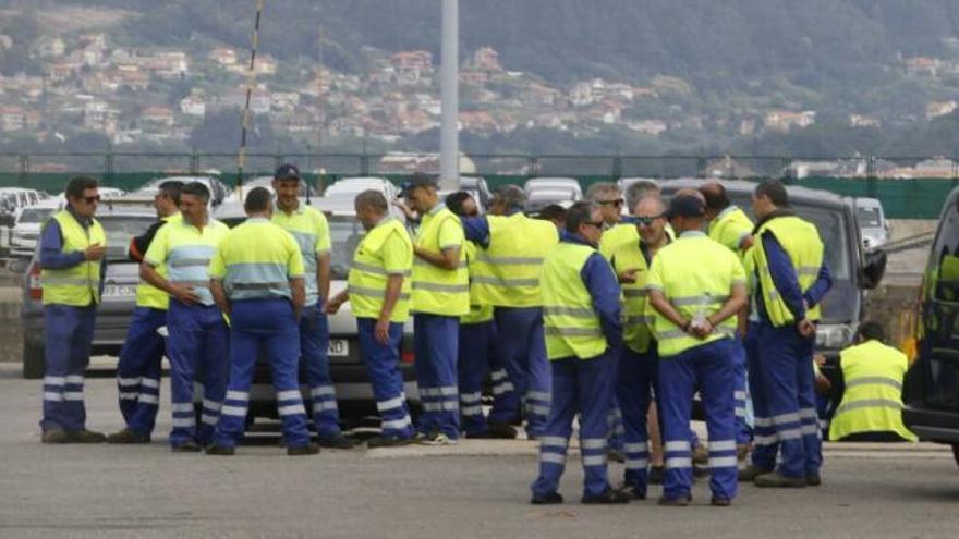 Huelga de estibadores en Vigo, normalidad en la primera jornada de paros