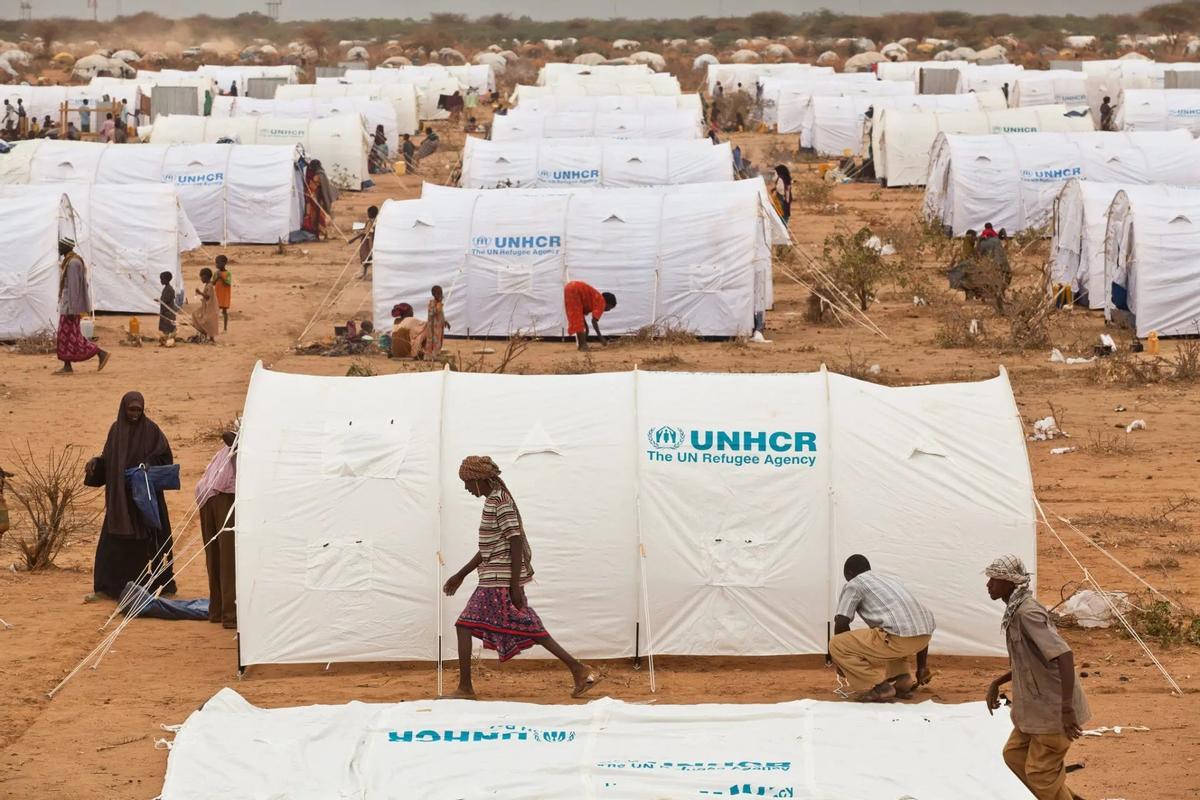 Campamento de refugiados de ACNUR en África