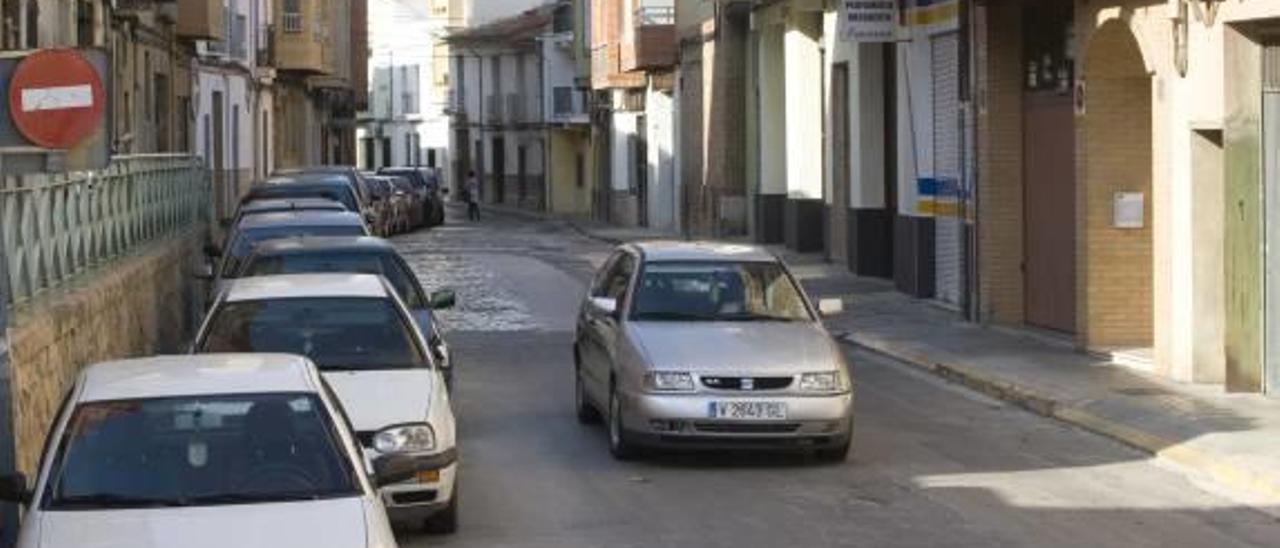 Sagunt inyecta 150.000 € más para retomar las obras de la calle Valencia en otoño