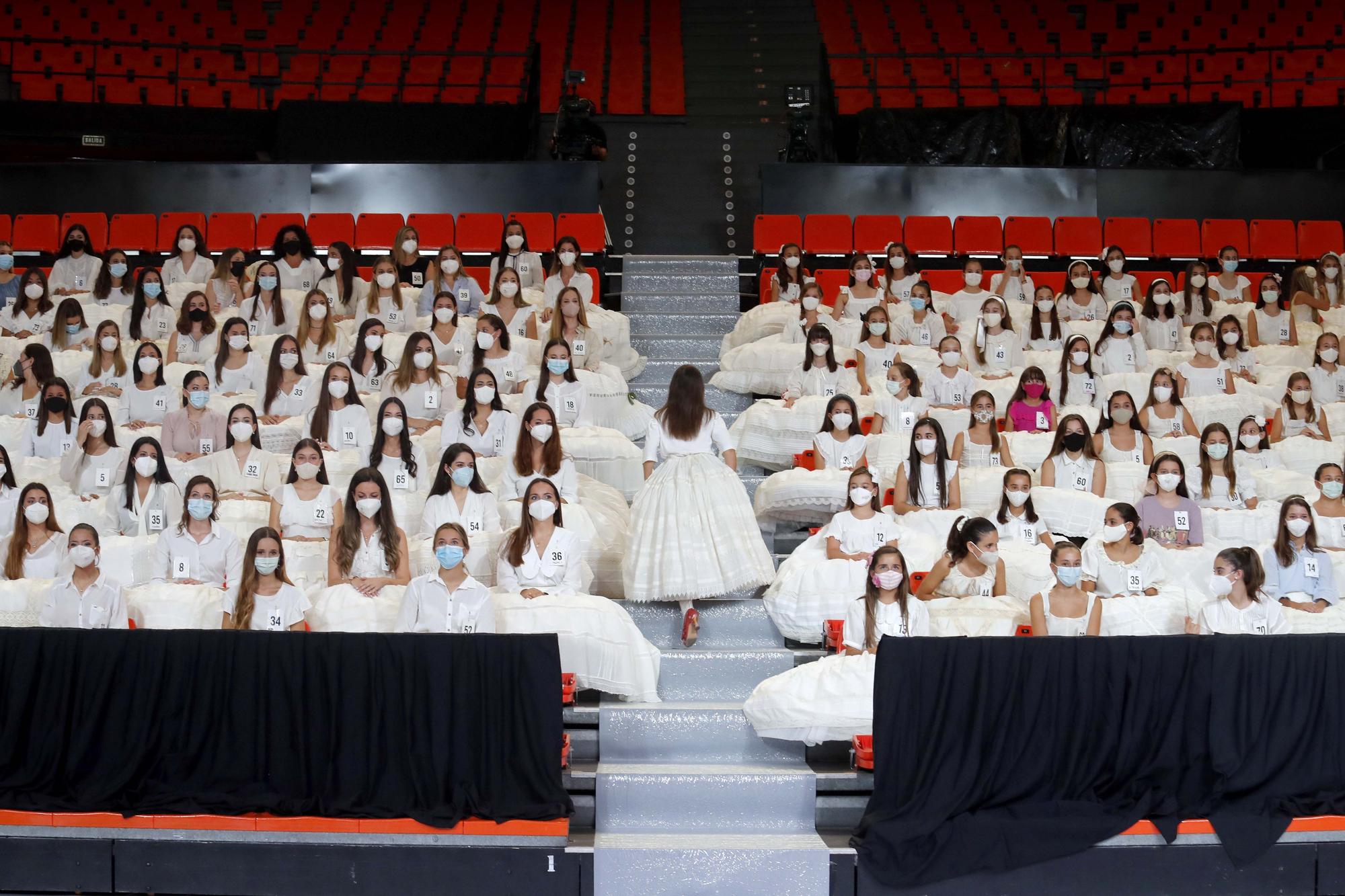 Ensayo de la elección de candidatas a falleras mayores y cortes 2022 en la Fonteta