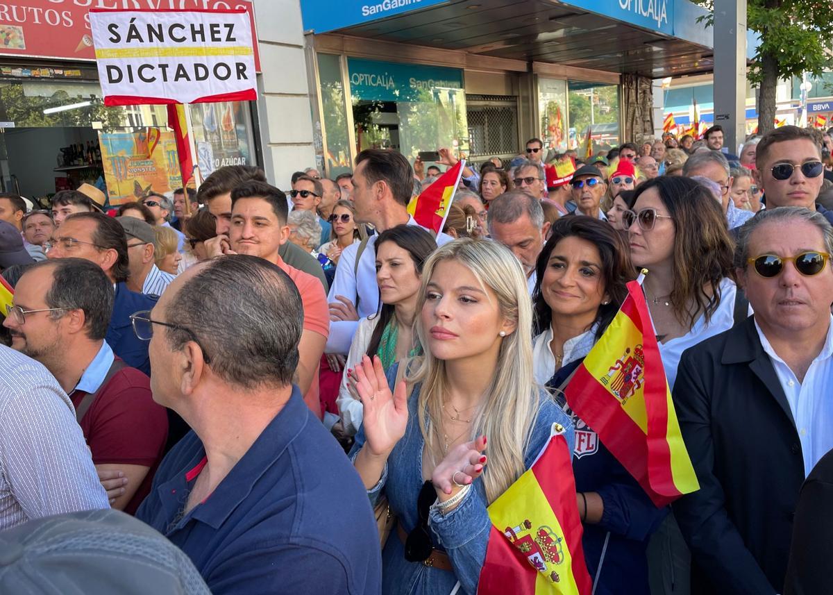 Parte de la delegación del PP de Lorca que acudió a la manifestación contra la amnistía celebrada en Madrid.