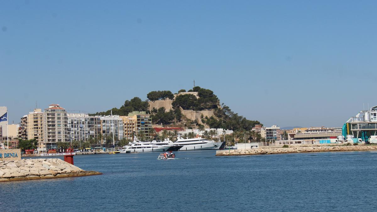 Imagen de la fachada marítima de Dénia