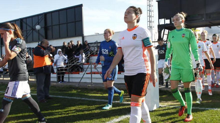 El Valencia Femenino en el partido ante la Real Sociedad.