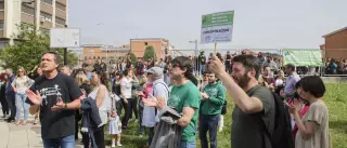 El IES Pérez de Ayala de Oviedo mantiene sus reivindicaciones: "Los 50.000 euros del Principado son una cortina de humo"