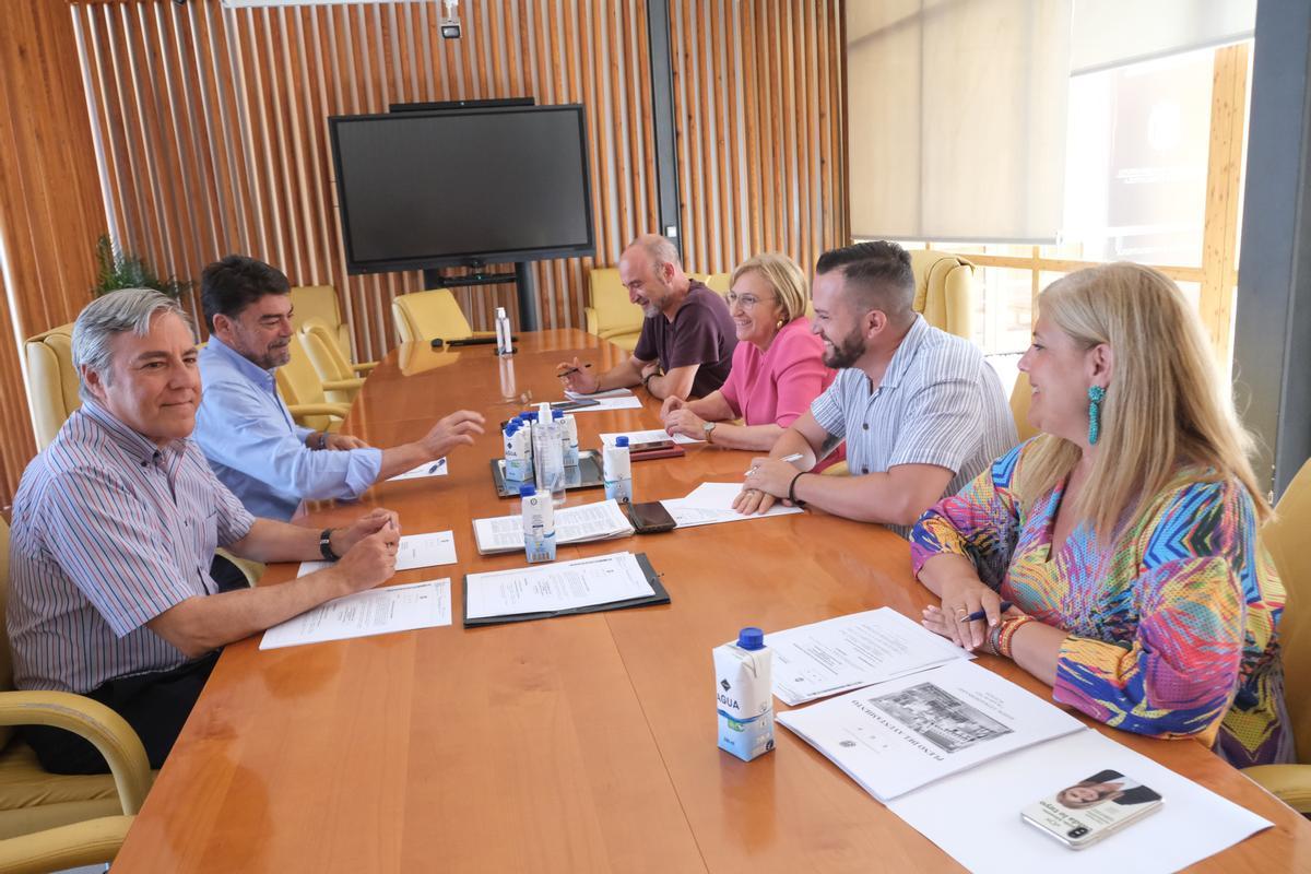 Primera junta de portavoces del presente mandato en el Ayuntamiento de Alicante