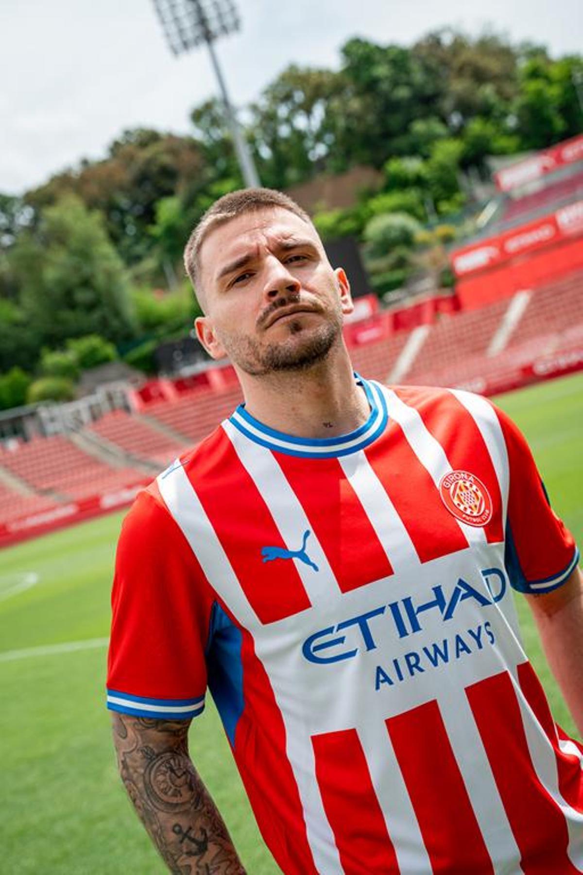 Les imatges de la primera equipació del Girona per la temporada 2026-27