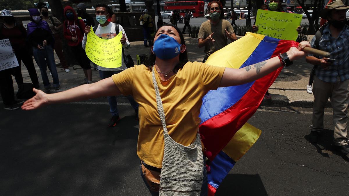 Miles de personas piden en Colombia el fin de la represión tras ocho días de protestas