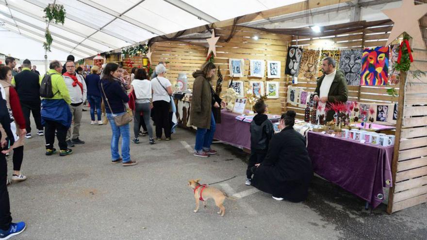 Más de 30 comercios se apuntan al próximo Mercado de Nadal de Bueu