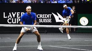 Nadal y Federer, durante el partido