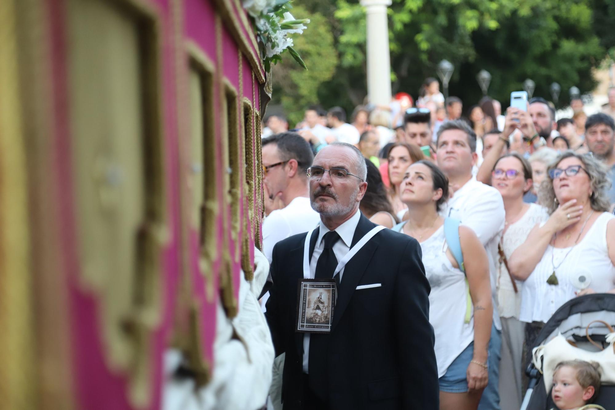 Las procesiones de la Virgen del Carmen por las calles de Córdoba, en imágenes