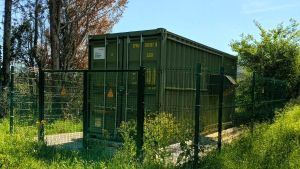 Vista del contenedor de almacenamiento de energía instalado en San Vicente del Monte (Cantabria) en 2020 por la compañía Viesgo y que usa baterías de litio.