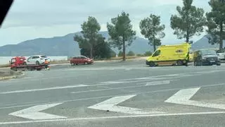 Estrella su coche contra otro en una carretera de Caravaca de la Cruz al no respetar una señal de stop