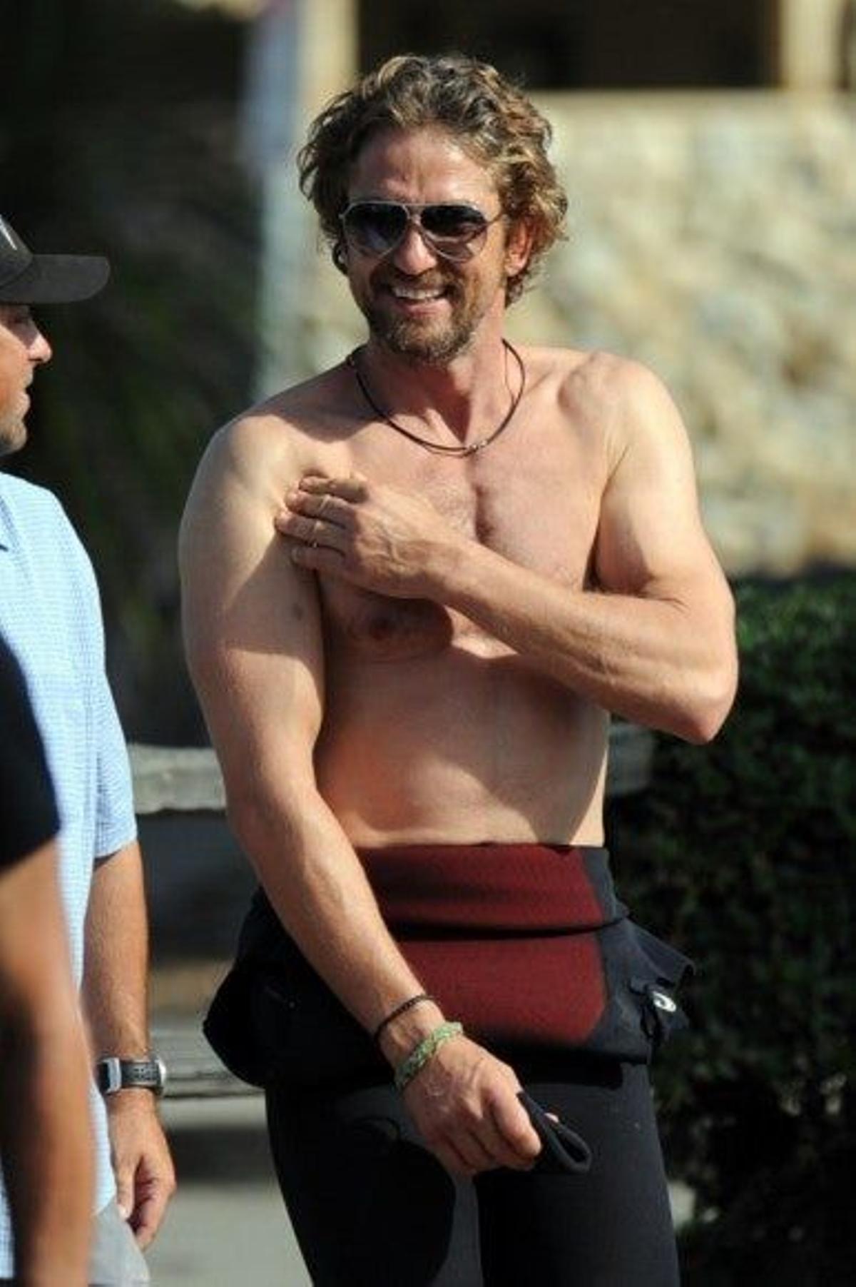 Gerard Butler presume de torso en el rodaje de su nueva peli - Cuore