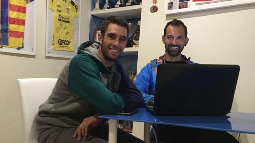 Felpe Orts, junto a su entrenador personal Jordi Reñé, planificando la temporada