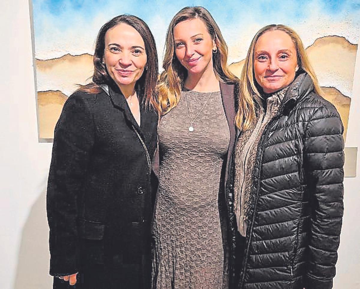 María Estrada, Victoria Canals y María Salvà