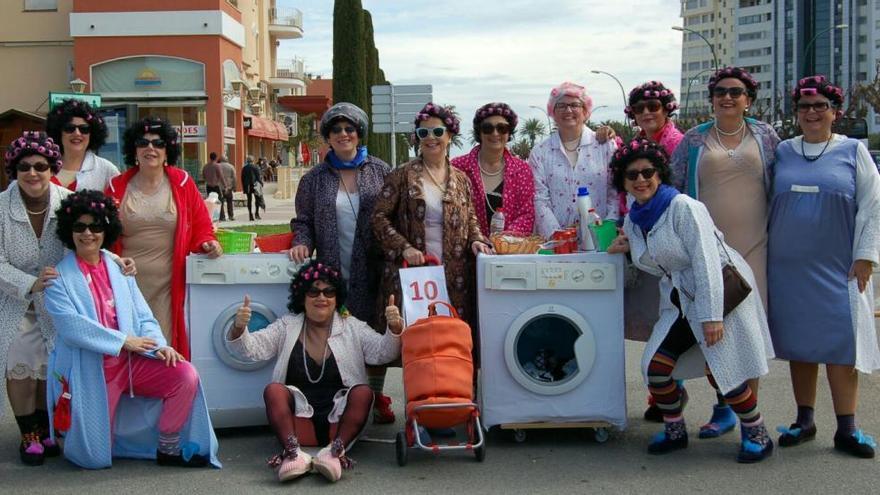 Improvisar una disfressa i tunejar-la és un del punts forts d´aquesta colla