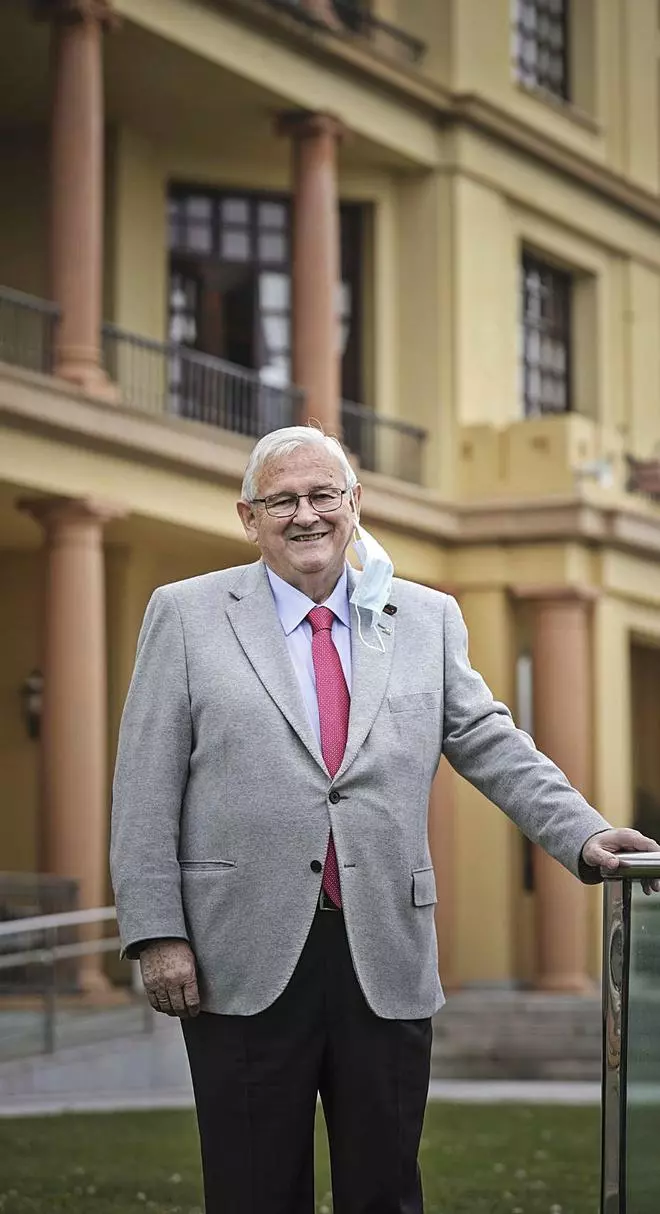 José Manuel Granda Valdés: “Ahora mismo nadie puede hacerse socio del Centro Asturiano porque está a tope”