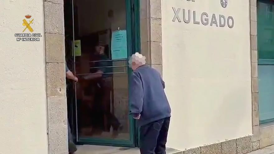 Detenido un vecino de O Pino acusado de provocar cuatro incendios forestales