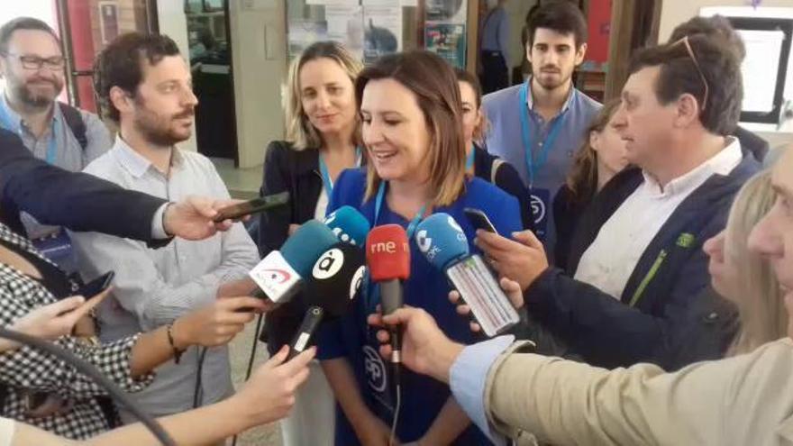 Elecciones municipales Valencia 2019: María José Catalá, candidata a la Alcaldía por el PP, vota en València