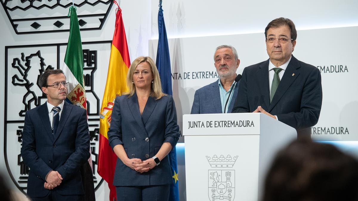 Presentación de los actos conmemorativos del 40 aniversario del Estatuto de Autonomía de Extremadura.