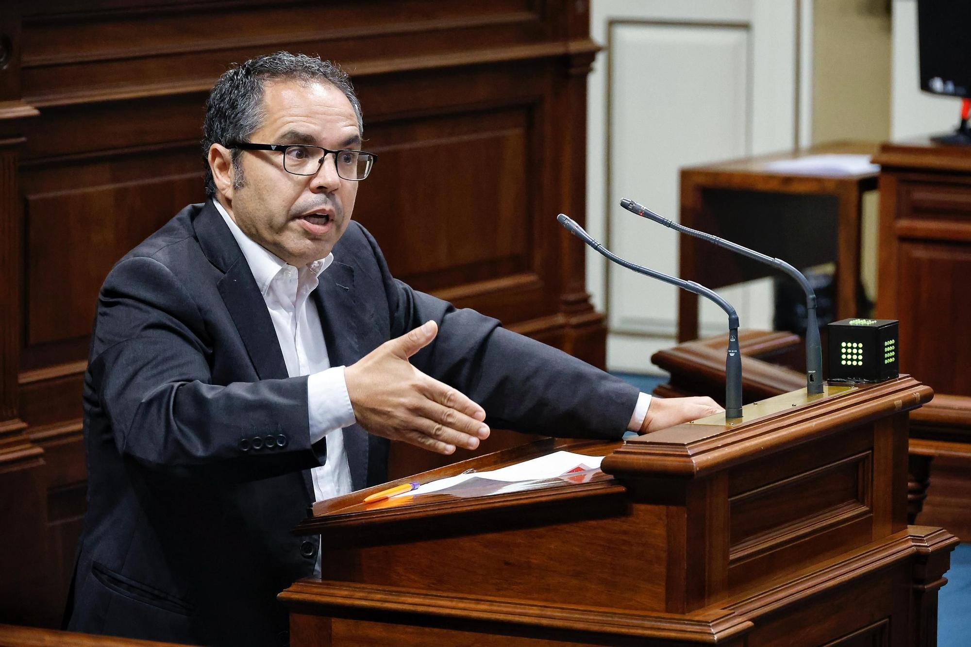 Pleno del Parlamento de Canarias, este miércoles