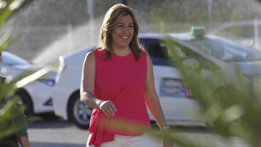 Susana Díaz acusa a Montoro de hacer «trampas» con el objetivo de déficit