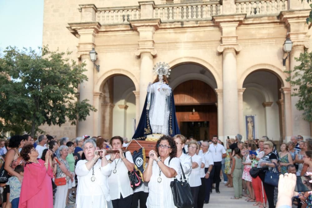 El Molinar festeja a su Virgen del Remei