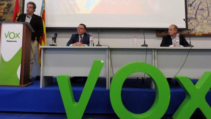 Vox se querella contra Susana Díaz.