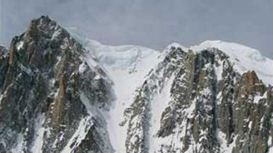 Mueren cuatro alpinistas italianos en la vertiente francesa del Mont Blanc