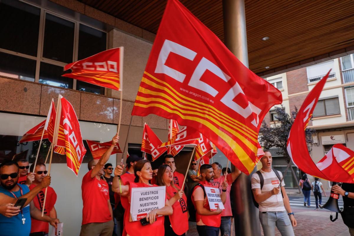 Un momento de la protesta del sector de mercancías, este lunes.