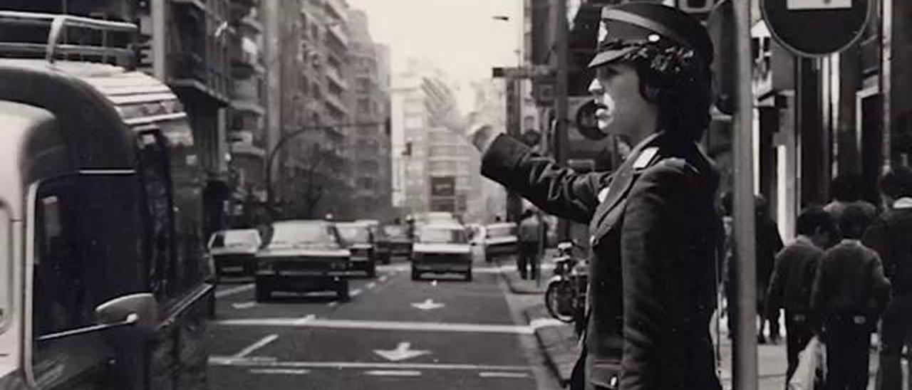 Las primeras mujeres policía de València, en un documental