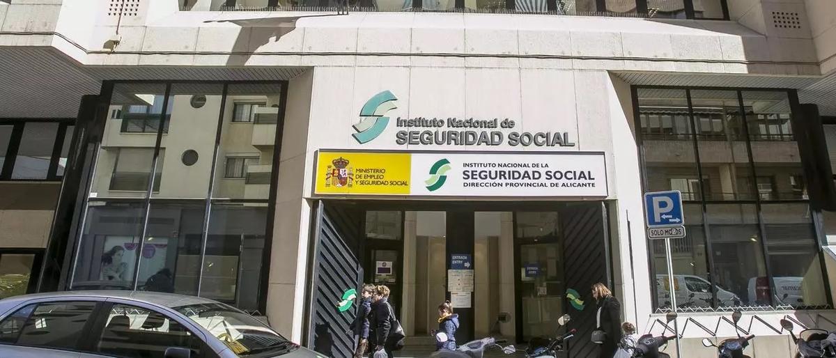 La sede de la Seguridad Social en Alicante.