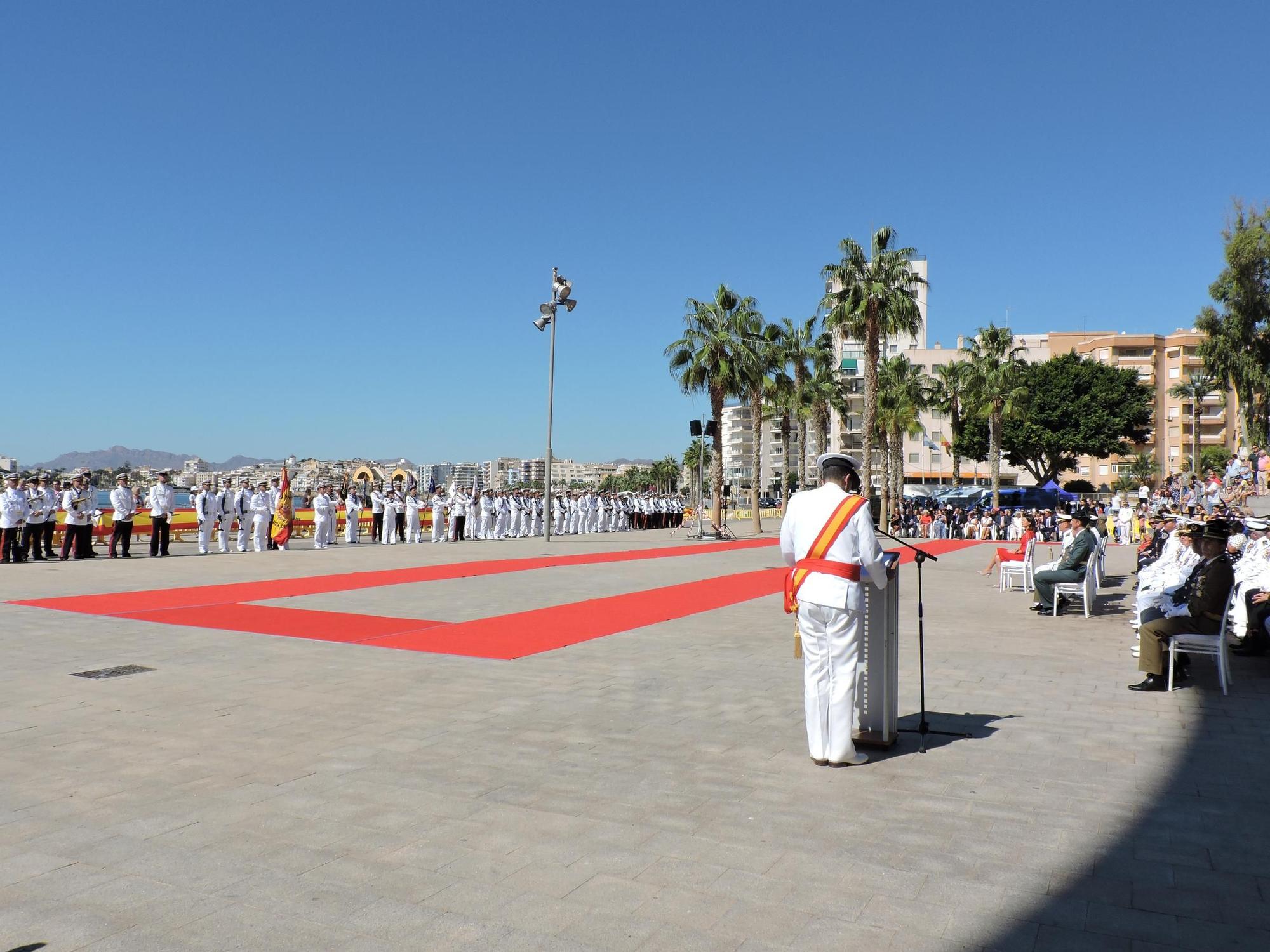 Jura de Bandera para personal civil en Águilas