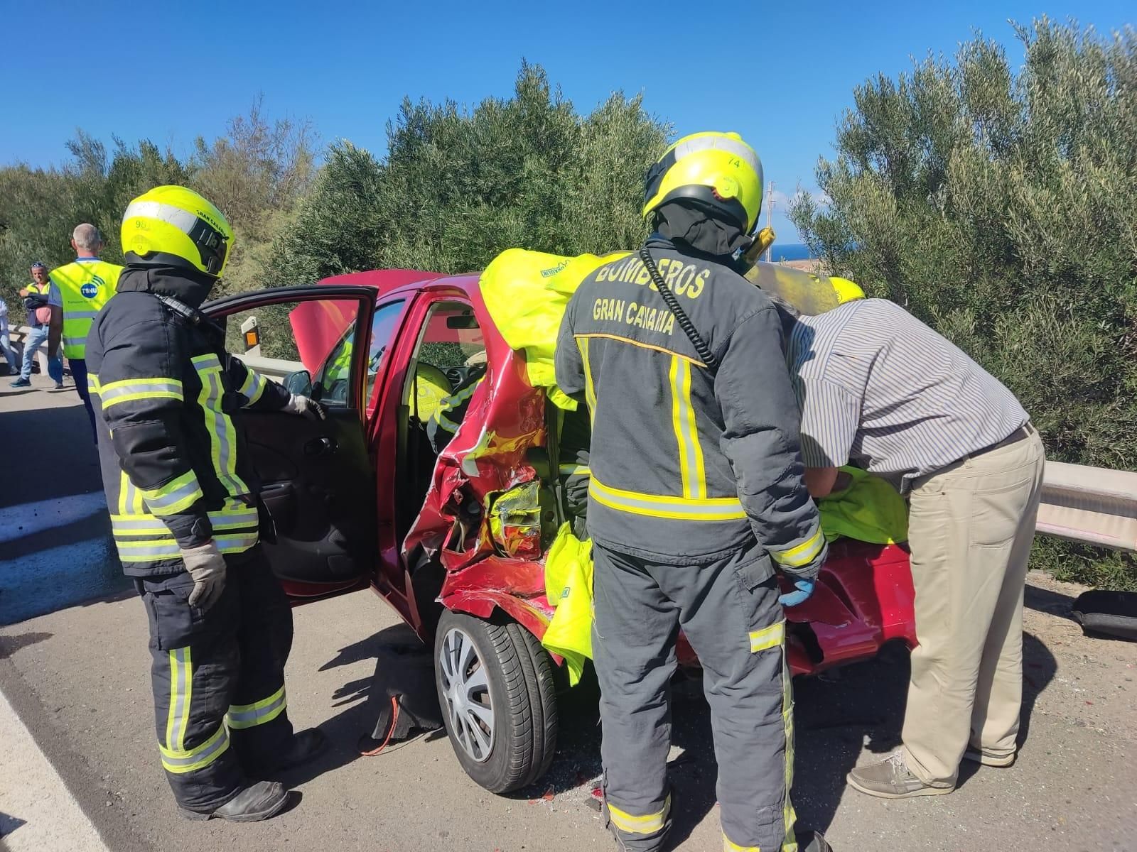 Un matrimonio de 94 años de edad, heridos en un accidente en la autopista